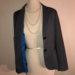 Polished  & professional blazer